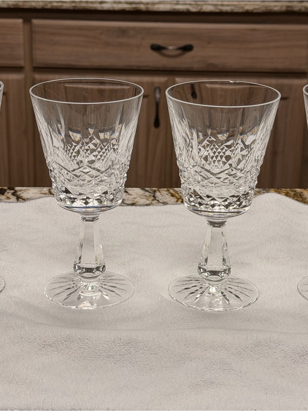 Waterford Vintage Crystal Wine Goblets Clear Crystal Stemware (Set of 4) - Picture 8 of 16